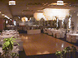 rm1empire7.gif (44218 bytes)